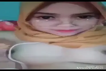 Bokep Jilbab Cewek Imut Colmek Di Kamar Kost